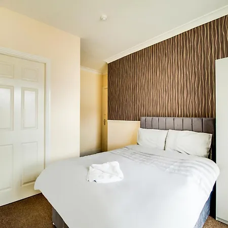 Eastbourne 3* Middlesbrough